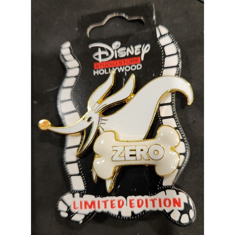 Disney Pin  Nightmare Before‎ Christmas ZERO Dog Bone NBC LE 200 114014 DSSH DSF